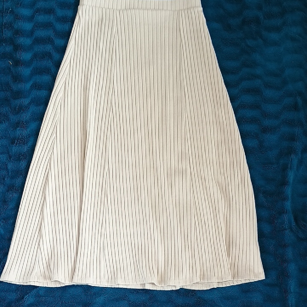 Winter White Maxi Knit Skirt, Size L Tall